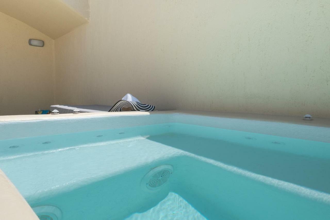 Cyclops Beach Apartments Perivolos  Extérieur photo