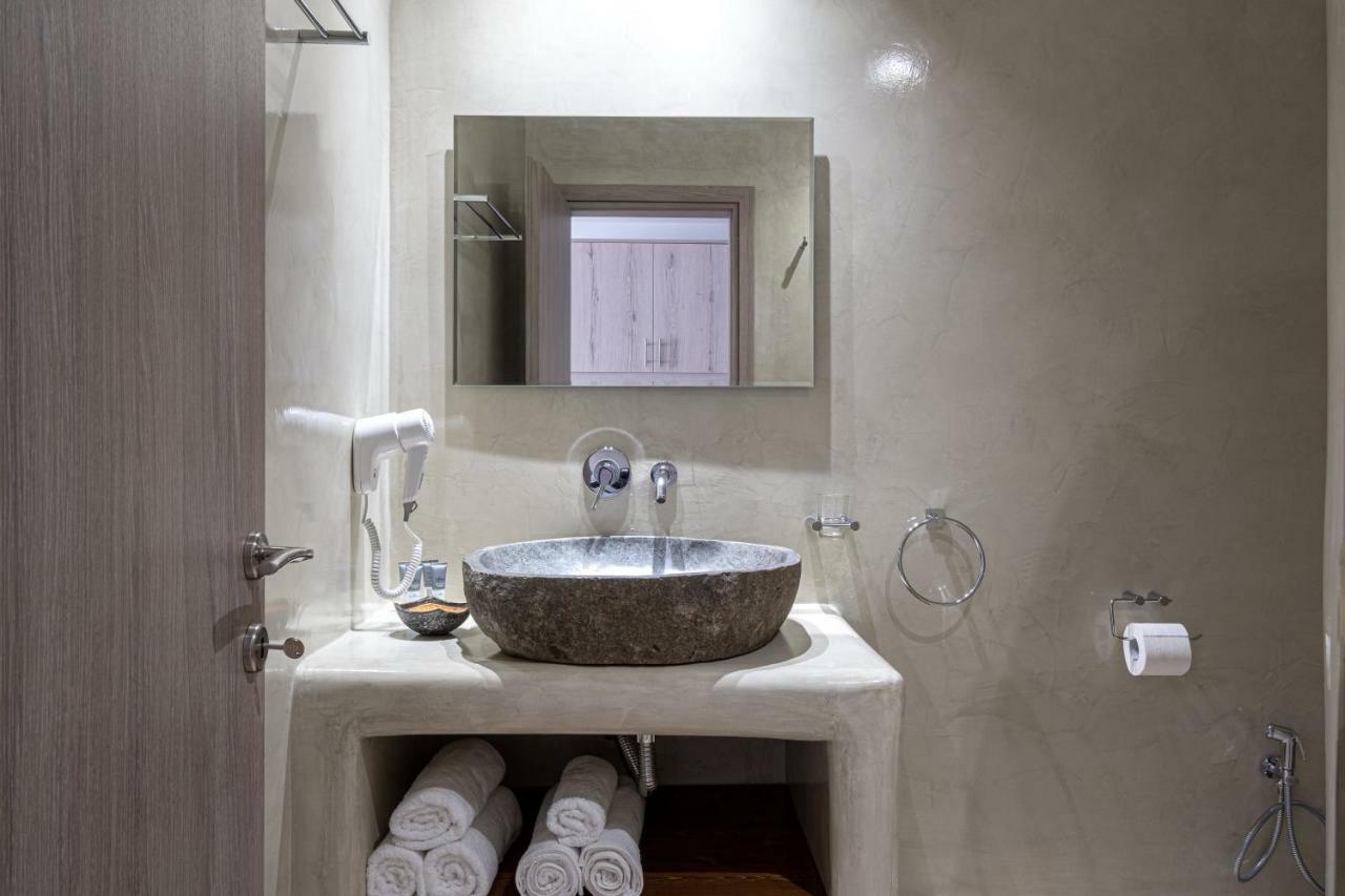Cyclops Beach Apartments Perivolos  Extérieur photo