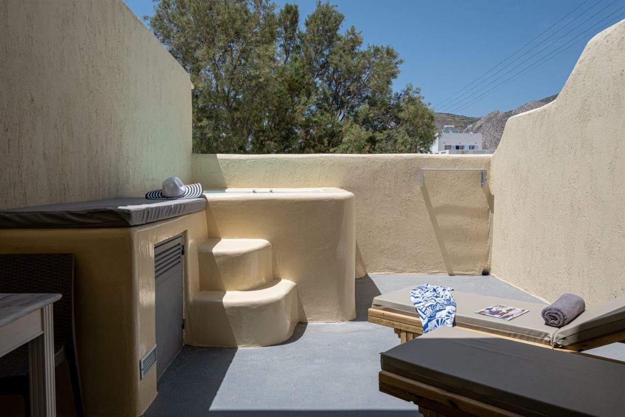 Cyclops Beach Apartments Perivolos  Extérieur photo